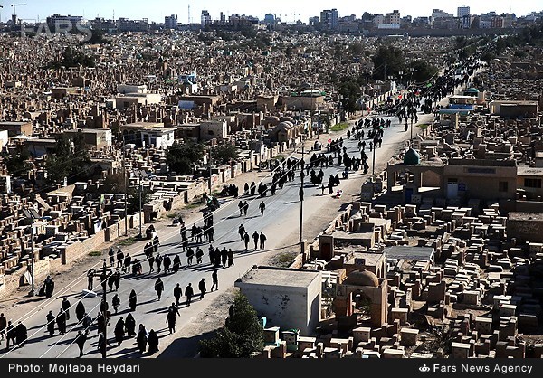 آغاز پیاده روی اربعین از وادی السلام