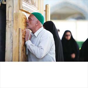 شرط زیارت حضور قلب است