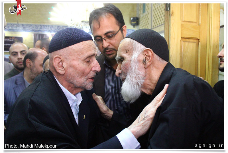 حضور حاج اکبر کاظمی در مراسم ترحیم دکتر محمد رضا آهی