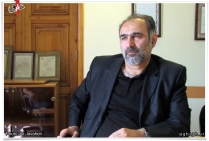 پدرجان، آخرت را بچسب/ برخی به غلط فکر می کردند که با حافظ و مولوی مخالف بود/ سرتیپ بود با لباس مداحی
