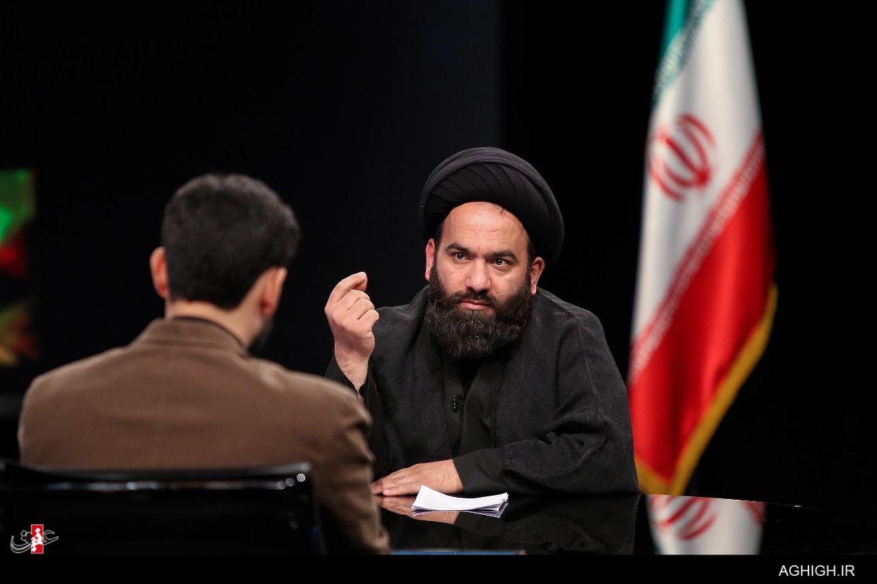 نباید دهان حق را بست / مسئولی که ظرفیت نقد شدن ندارد بیجا کرده بر صندلی ریاست تکیه زده است