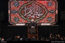 شب اول عزاداری ایام فاطمیه در هیئت بین الحرمین طهران