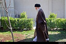 کاشت نهال توسط «مقام معظم رهبری»