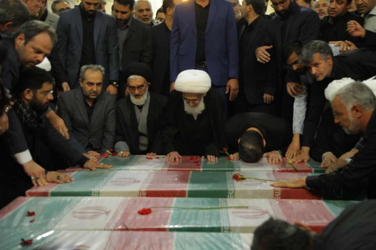 تشییع شهدای گمنام در شهر کریمه اهل بیت+عکس تشییع شهدای گمنام در شهر کریمه اهل بیت+عکس