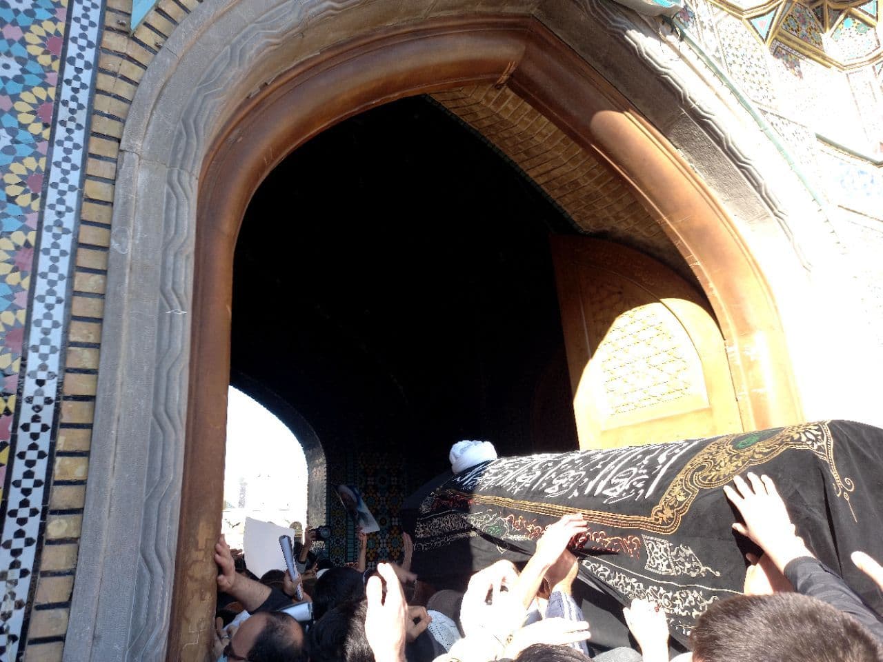 تشییع باشکوه آیتالله مصباحیزدی در قم + فیلم تشییع باشکوه آیتالله مصباحیزدی در قم + فیلم