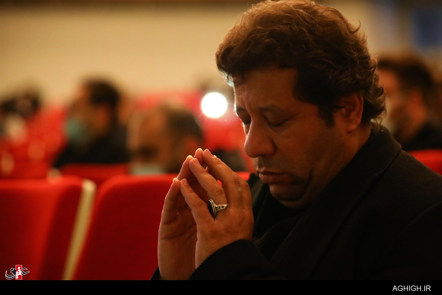 شب شعر فاطمی محبوبه خدا برگزار شد شب شعر فاطمی محبوبه خدا برگزار شد