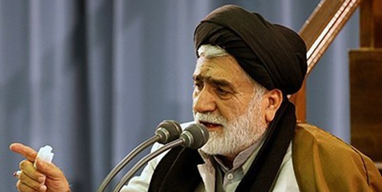 به جرم مداحی در حرم امام رضا(ع) بازداشت شدم+عکس به جرم مداحی در حرم امام رضا(ع) بازداشت شدم+عکس