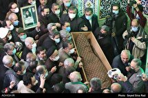 تشییع پیکر آیت الله ضیاء آبادی در مسجد حضرت علی بن حسین (ع)