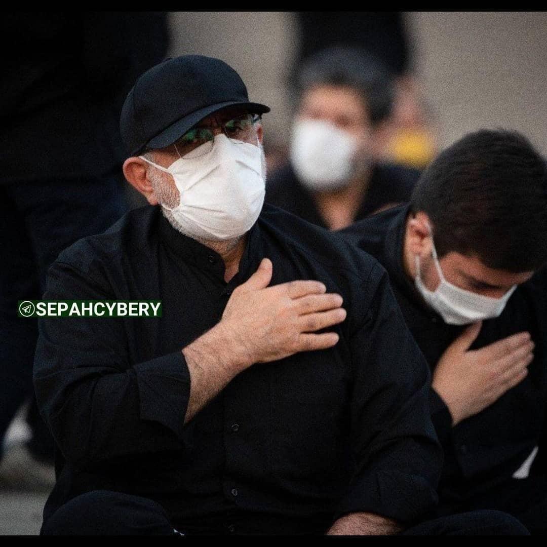 تصویری از حضور سردار قاآنی در هیات میثاق با شهدا