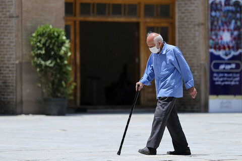 قدم هایی که آتش را بر بدن حرام می کند