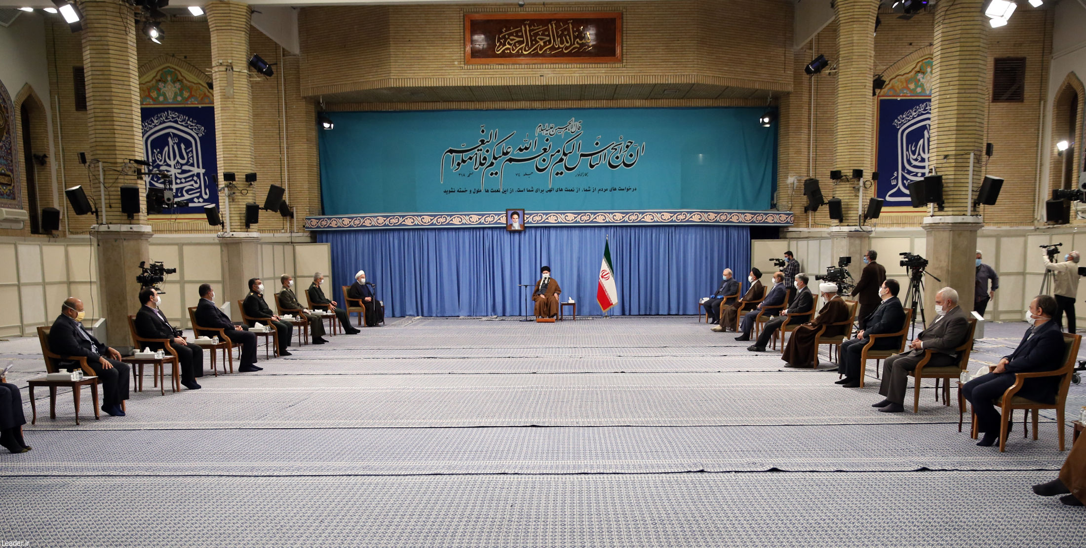 دعا، توسل و استغفار برای دفع بلا معجزه میکند دعا، توسل و استغفار برای دفع بلا معجزه میکند