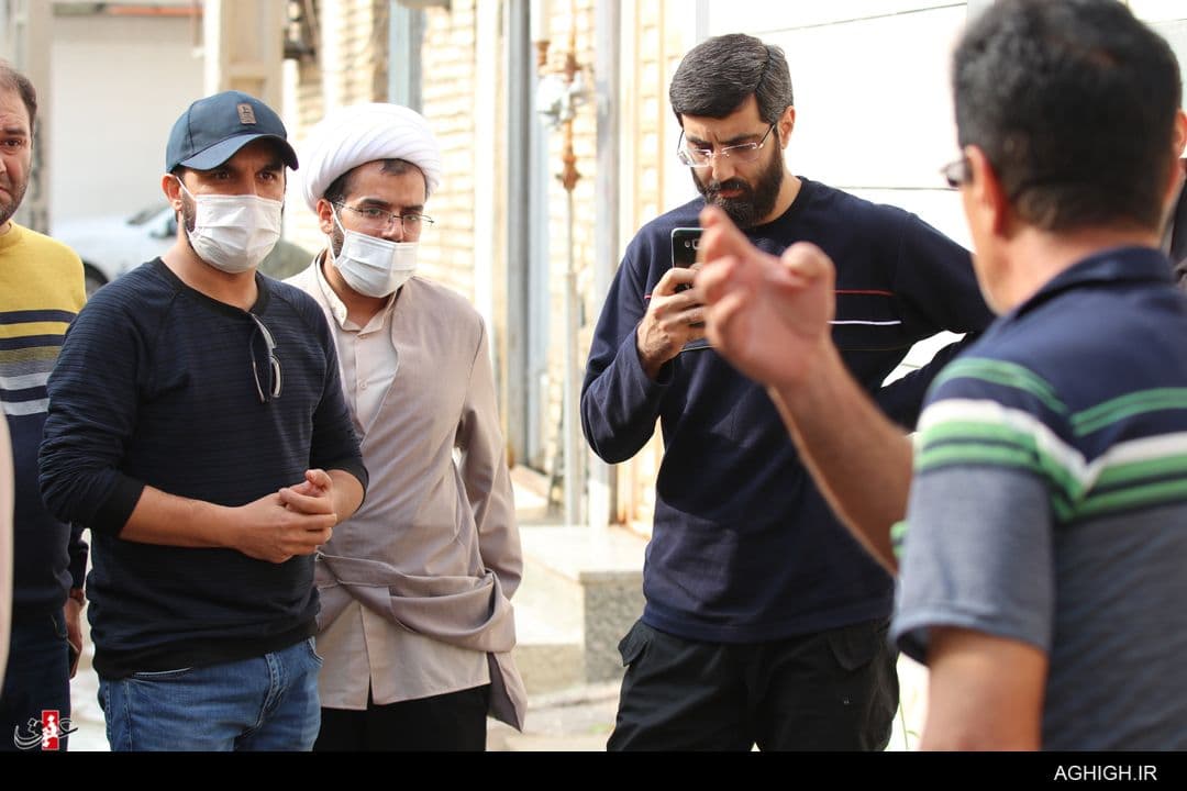 اثر حضور مداحان در میان سیلزدگان جنوب کشور