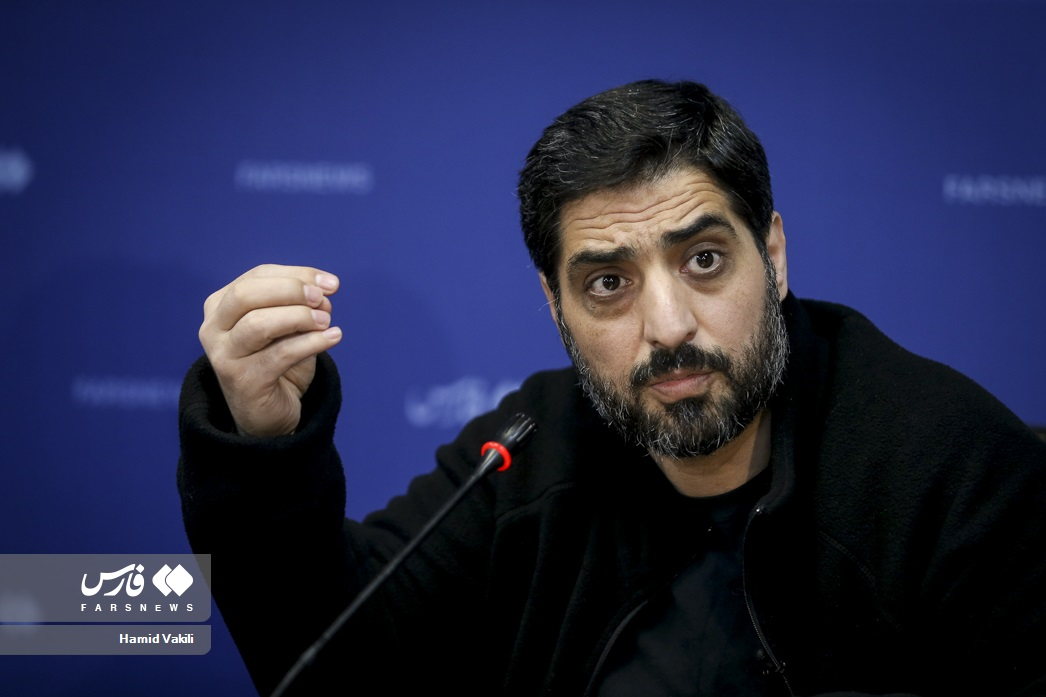 اصل کار ما در هیأت احیای شعائر است نه خواندن شعر جدید/ مداحان و هیأتیها از نقد فرار نکنند اصل کار ما در هیأت احیای شعائر است نه خواندن شعر جدید/ مداحان و هیأتیها از نقد فرار نکنند