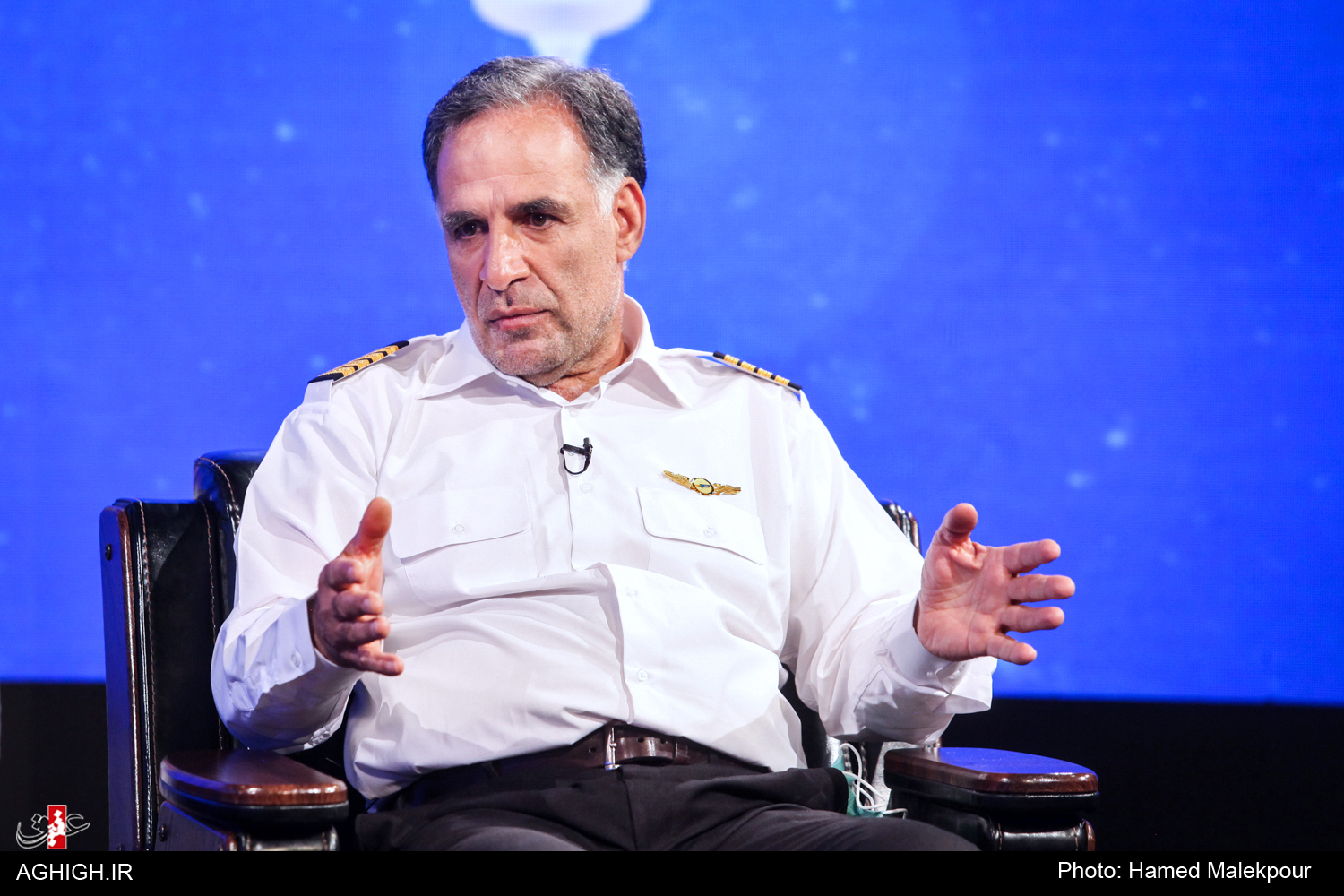 پرواز، نجات بخش جان کوهنوردان شد / از لیدری پرسپولیس تا مداحی اهل بیت پرواز، نجات بخش جان کوهنوردان شد / از لیدری پرسپولیس تا مداحی اهل بیت