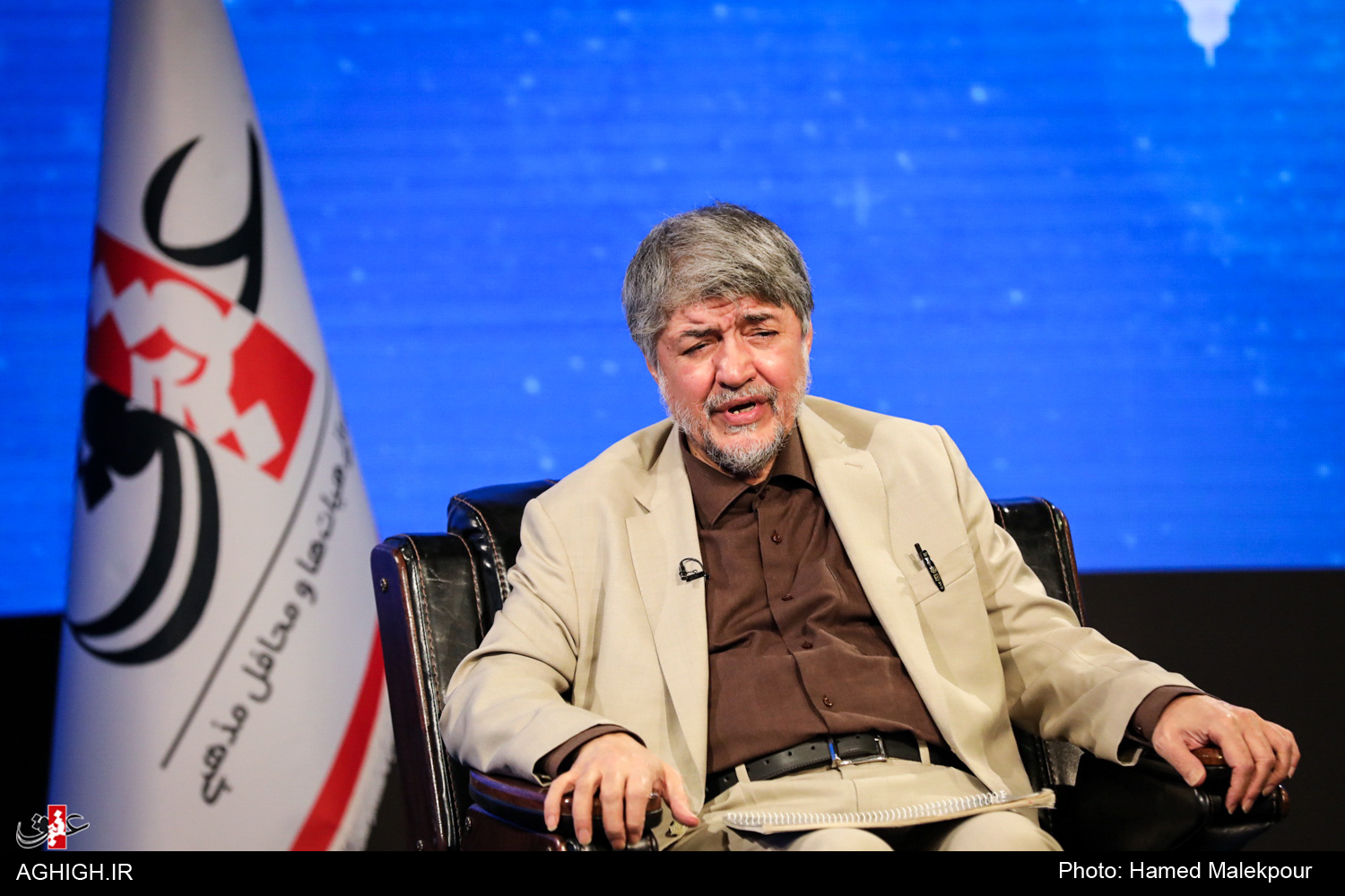 کویتی پور : جایگاه مداحان خیلی بالاست/ خودم را مداح نمی دانم / دکتر مجتبی مطهری: پدرم منکر حضرت رقیه(س) نبود کویتی پور : جایگاه مداحان خیلی بالاست/ خودم را مداح نمی دانم / دکتر مجتبی مطهری: پدرم منکر حضرت رقیه(س) نبود