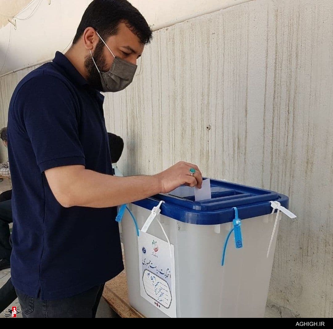 سیدامیر حسینی پای صندوق رای حضور مداحان و سخنرانان پای صندوق رأی+تصاویر