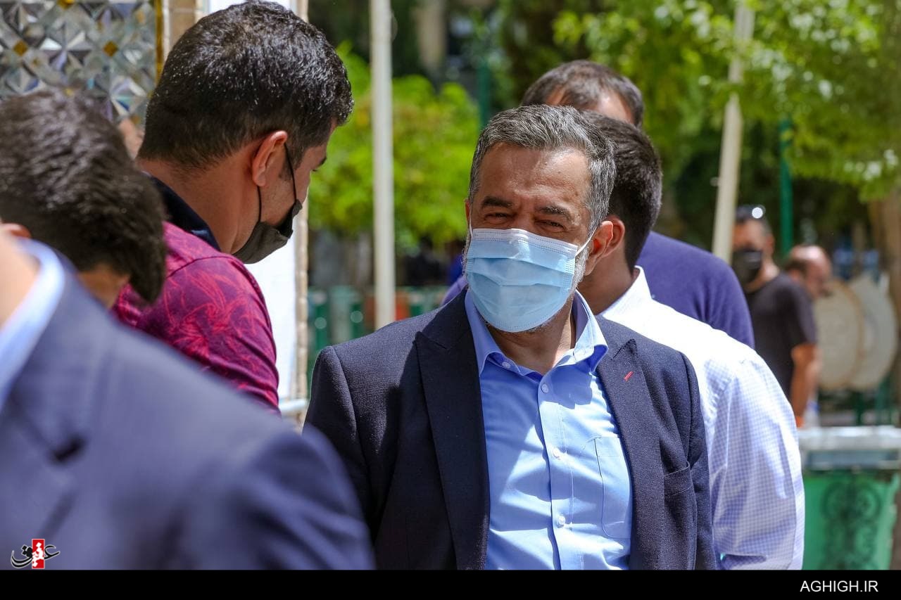 محمود کریمی