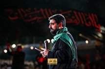 شب عاشورا محرم ۱۴۴۳ در هیئت ریحانةالحسین (ع)
