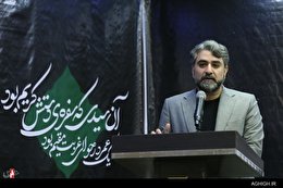 شعر خوانی سید محمد جواد شرافت در عصر شعر غریب مهربان
