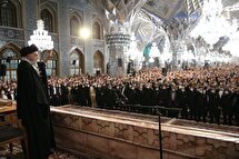 حضور و سخنرانی رهبر انقلاب در اجتماع زائران و مجاوران حرم مطهر رضوی