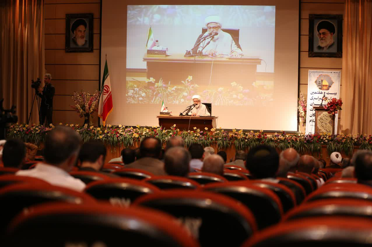 عابدینی: هیأتیها برای مقابله با جریان بیحجابی به اجرای برنامه در حسینیهها بسنده نکنند عابدینی: هیأتیها برای مقابله با جریان بیحجابی به اجرای برنامه در حسینیهها بسنده نکنند