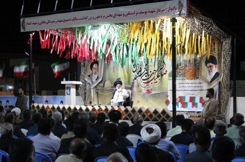 مسئولان به جای گره کور زدن به مشکلات مردم، گره گشایی کنند مسئولان به جای گره کور زدن به مشکلات مردم، گره گشایی کنند