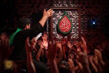 شب سوم محرم در هیئت ریحانةالحسین(ع)