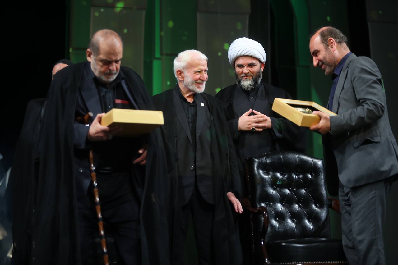 برگزیدگان هوای نو معرفی شدند/ هیئتیها پرچم دار فعالیت های اجتماعی برگزیدگان هوای نو معرفی شدند/ هیئتیها پرچم دار فعالیت های اجتماعی