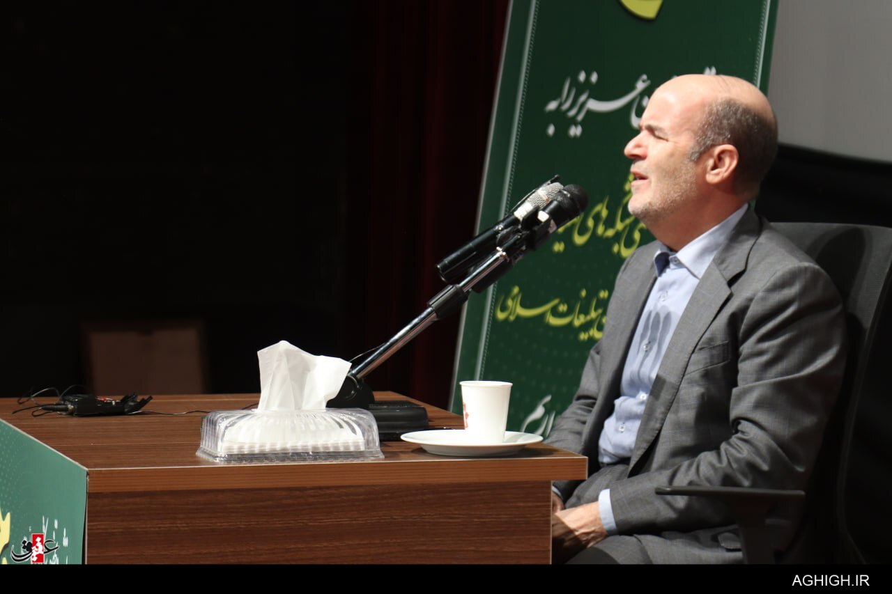 هیچ جا به اندازه هیأت ظرفیت دفاع از انقلاب و دستاوردهای آن را ندارد هیچ جا به اندازه هیأت ظرفیت دفاع از انقلاب و دستاوردهای آن را ندارد