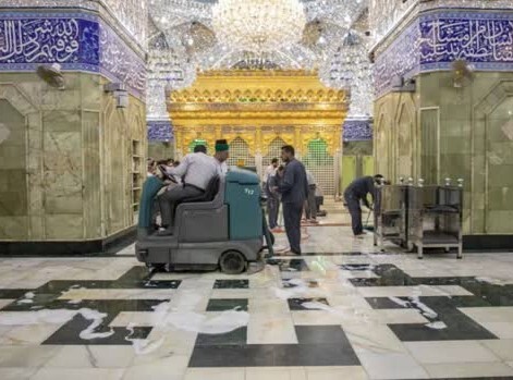 شستشوی ضریح حرم حضرت عباس(ع)