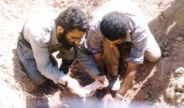 برای تفحص پیکر شهدا چند شهید دادهایم؟ برای تفحص پیکر شهدا چند شهید دادهایم؟