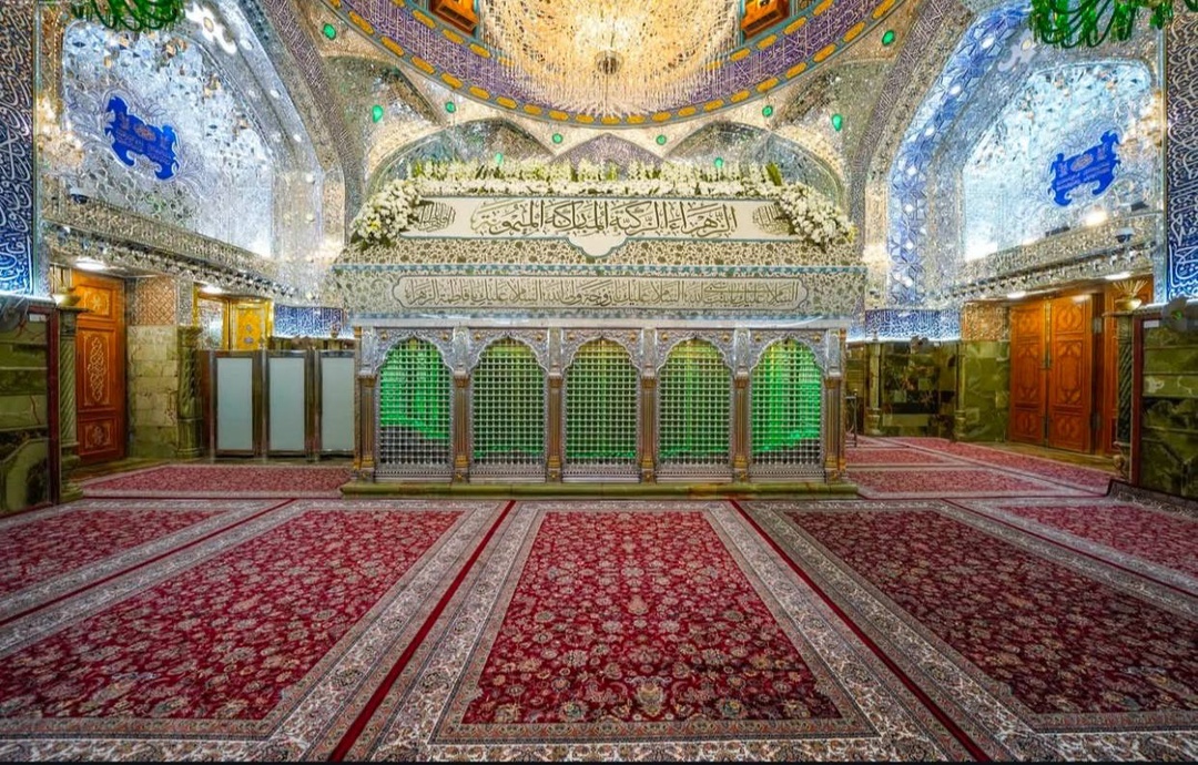 گلآرایی ایوان نجف به مناسبت میلاد حضرت زهرا (س) گلآرایی ایوان نجف به مناسبت میلاد حضرت زهرا (س)