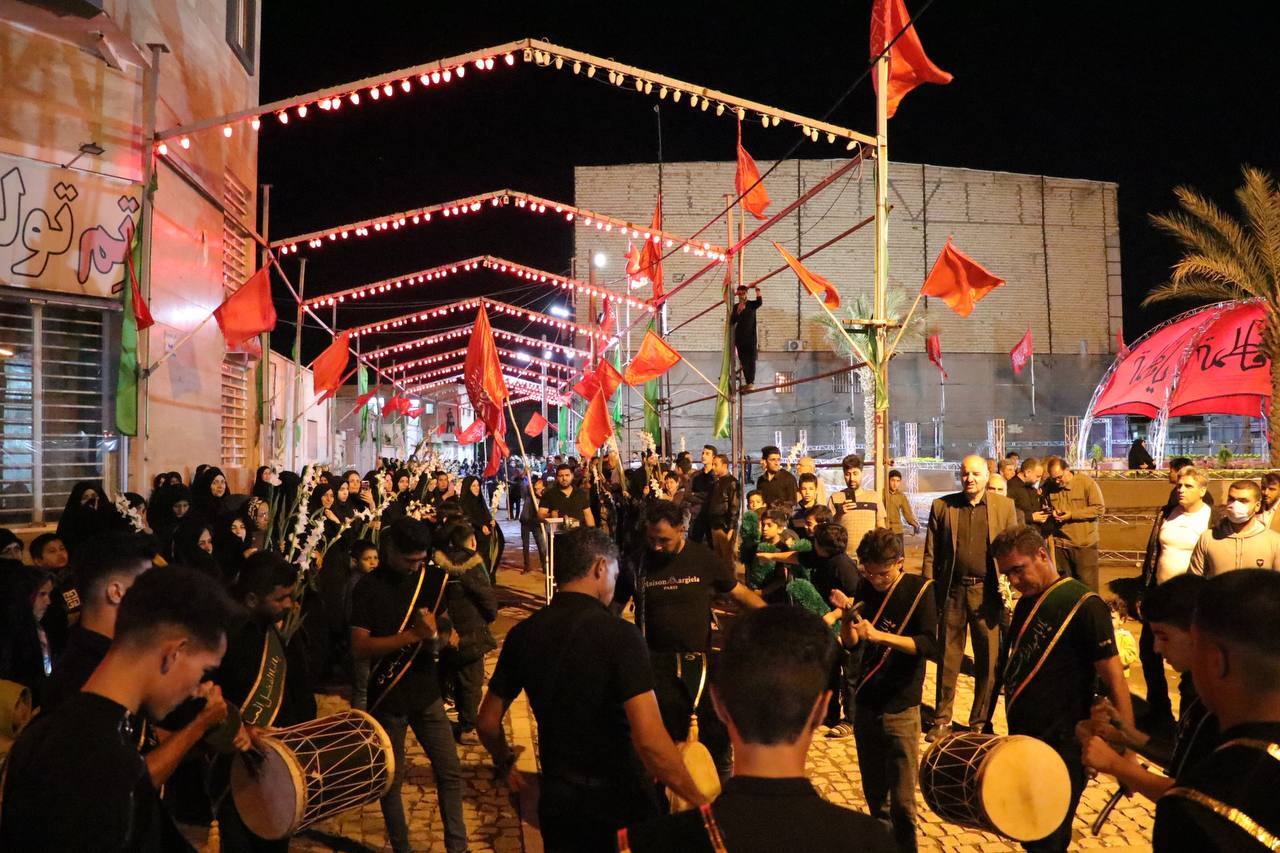 تدفین پیکر شهید گمنام در کنار حسینیه کربلا رفسنجان؛ درخواست هیأتیها تحقق یافت تدفین پیکر شهید گمنام در کنار حسینیه کربلا رفسنجان؛ درخواست هیأتیها تحقق یافت