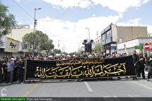 دسته عزاداری روز شهادت امام صادق (ع) با حضور آیت الله وحید