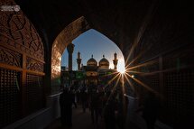 حرم کاظمین در شب شهادت امام جواد(ع)
