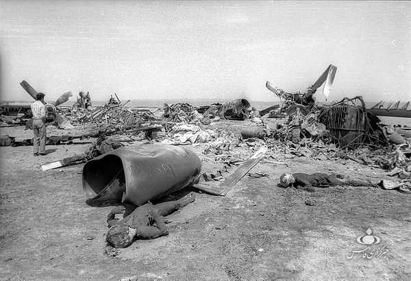 روزی که نابغه جنگ، گزارشگر حادثه طبس شد