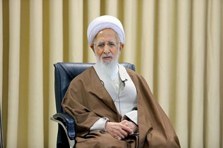 آیت الله جوادی آملی:
هدف اساسی سیدالشهدا(ع) تعلیم و تزکیه‌ مردم بود