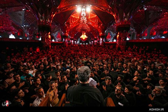 عزاداری شب بیست‌و‌چهارم ماه صفر در حرم مطهر رضوی