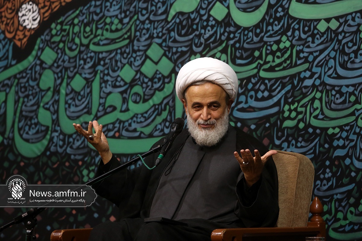 حرم حضرت معصومه(س) نماد احترام اسلام به زن و پاسخ به ادعاهای فمنیستی است