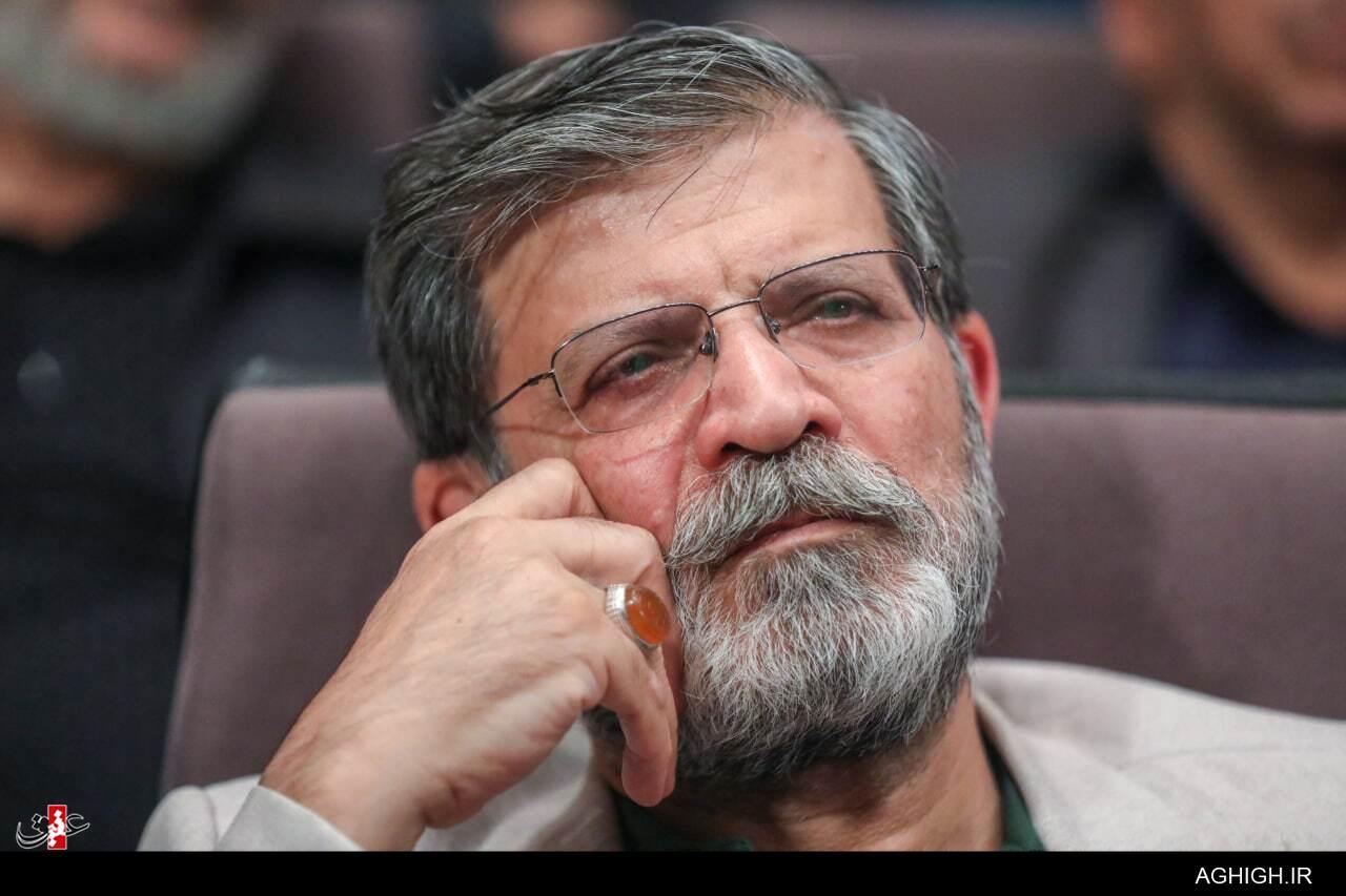 علی انسانی شعر آیینی را رفعت داد